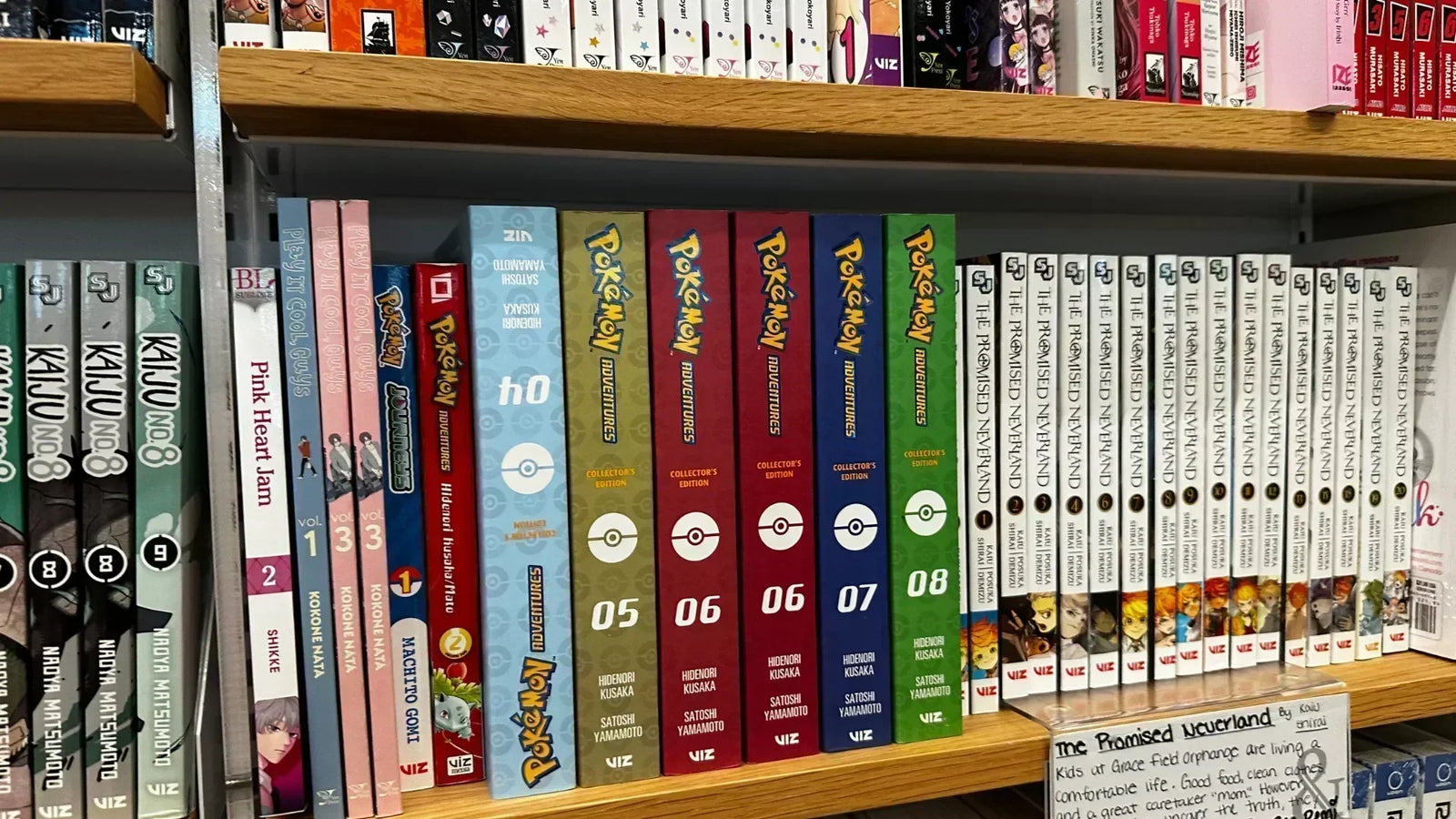 graphic novels in bookstore